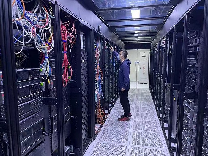 J9直营集团信息科技